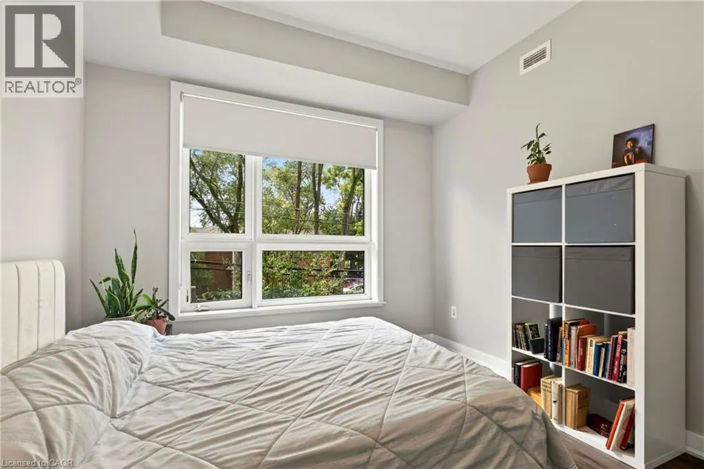 320 PLAINS Road E Unit# 208 #208
