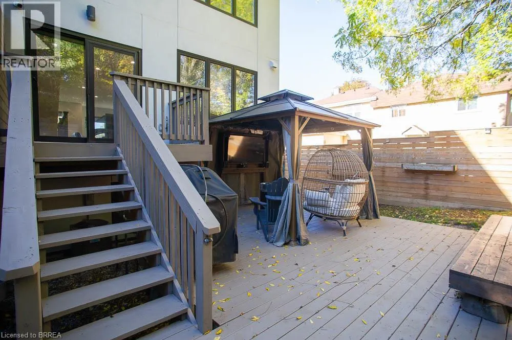 4A HARRIS Avenue
