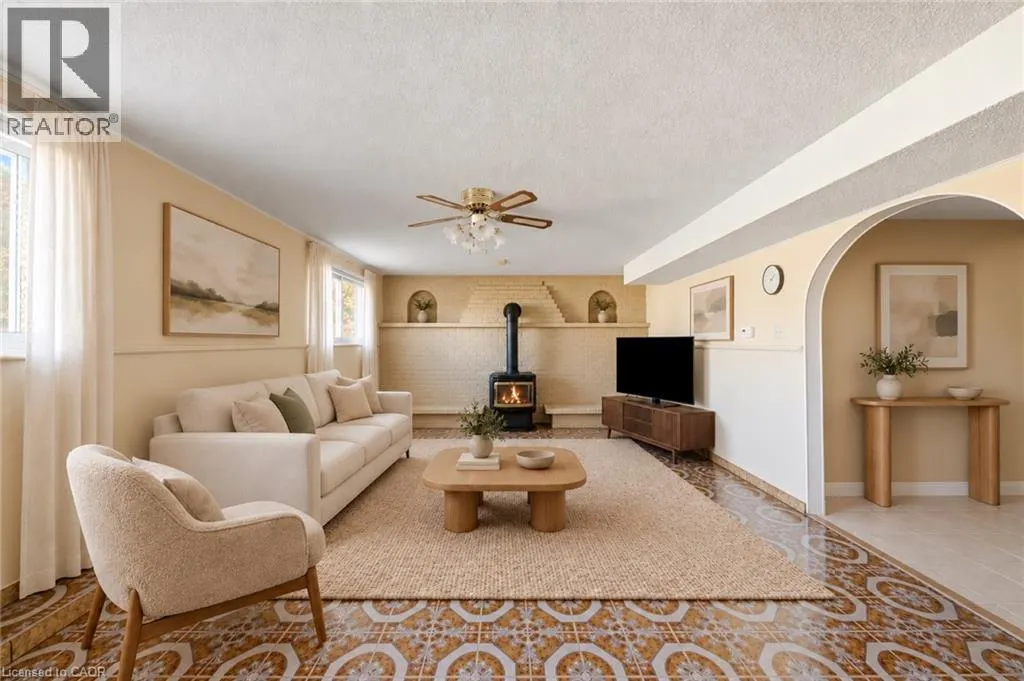 31 BENDINGROAD Crescent