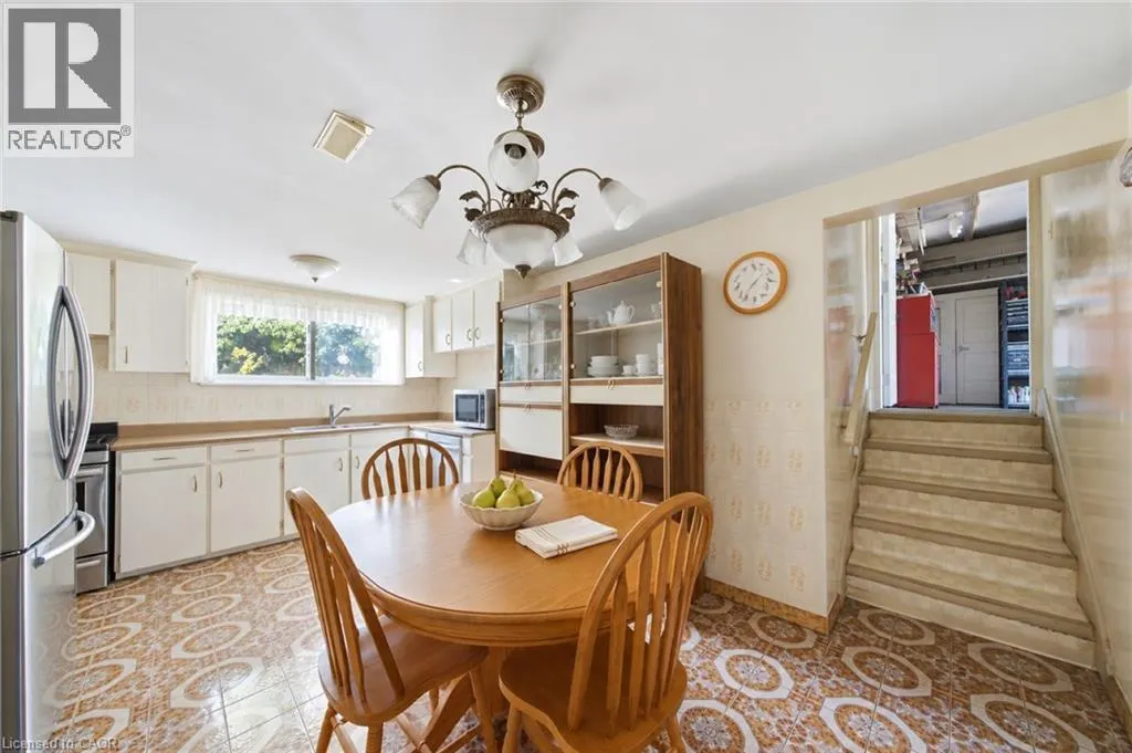 31 BENDINGROAD Crescent