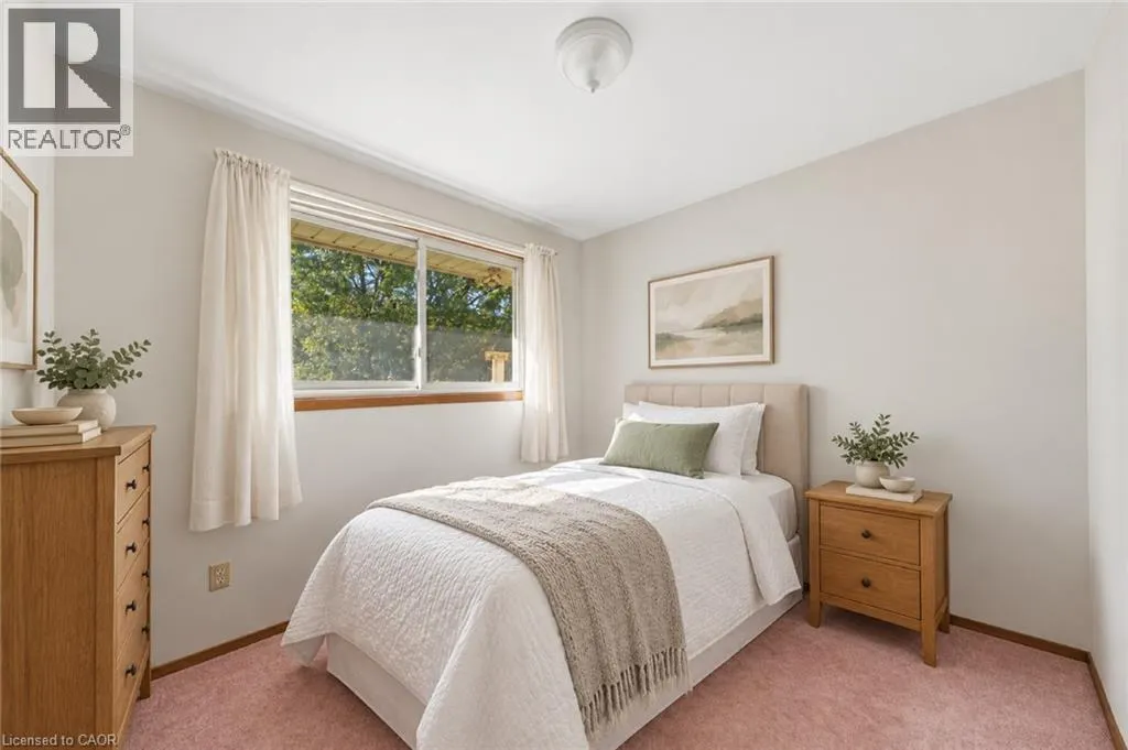 31 BENDINGROAD Crescent