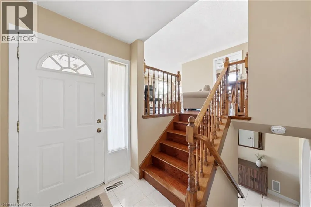 31 BENDINGROAD Crescent