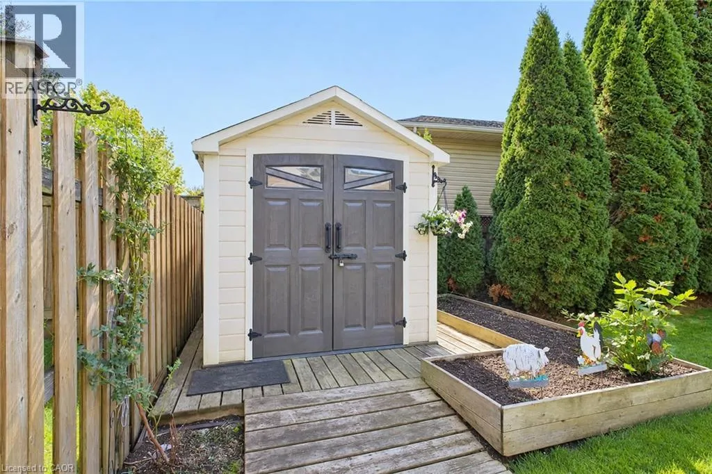 93 WELLANDVALE Drive