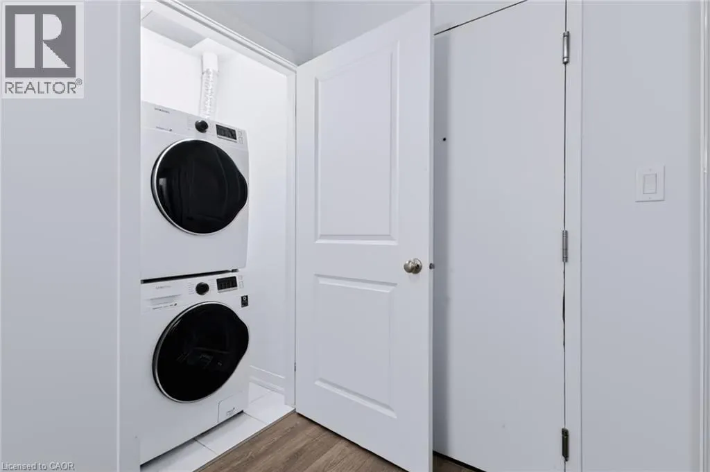 4040 UPPER MIDDLE Road Unit# 318 #318