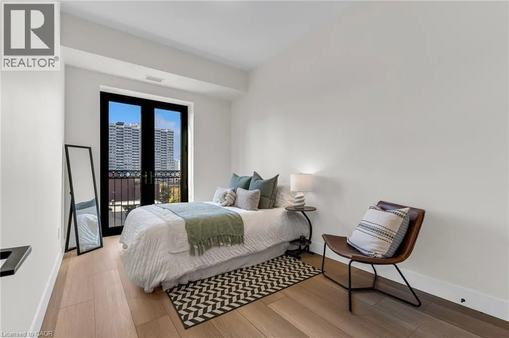 169 JAMES Street S Unit# 804 #804