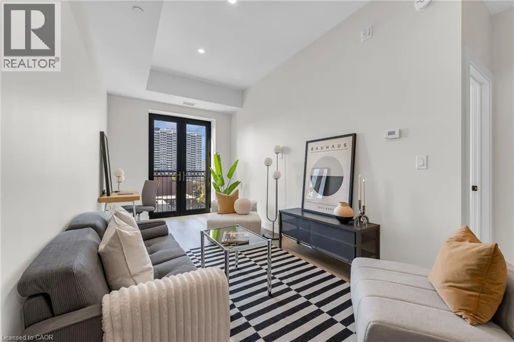 169 JAMES Street S Unit# 804 #804