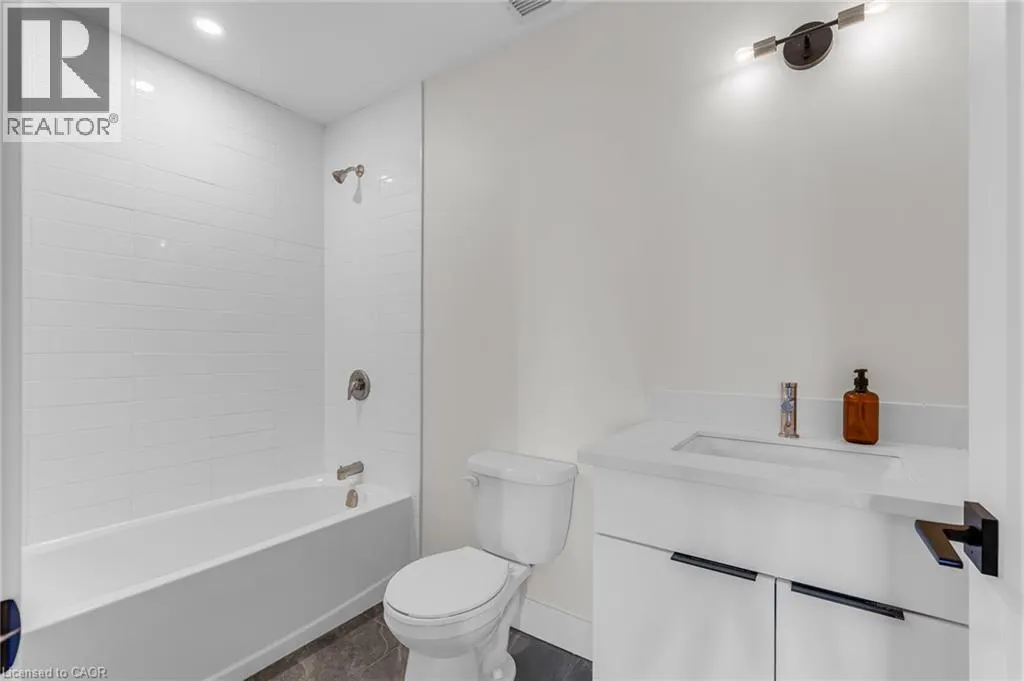 169 JAMES Street S Unit# 804 #804