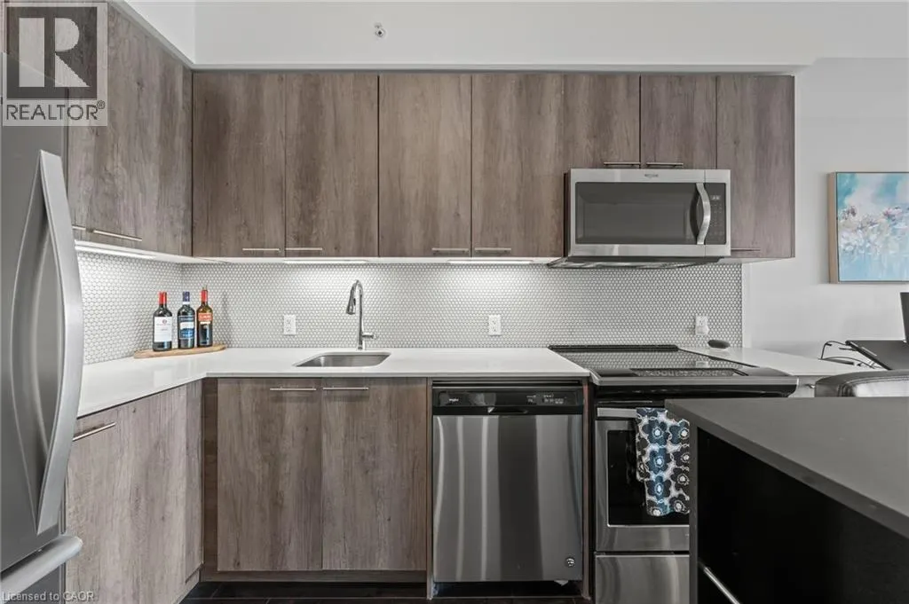 15 PRINCE ALBERT Boulevard Unit# 503 #503