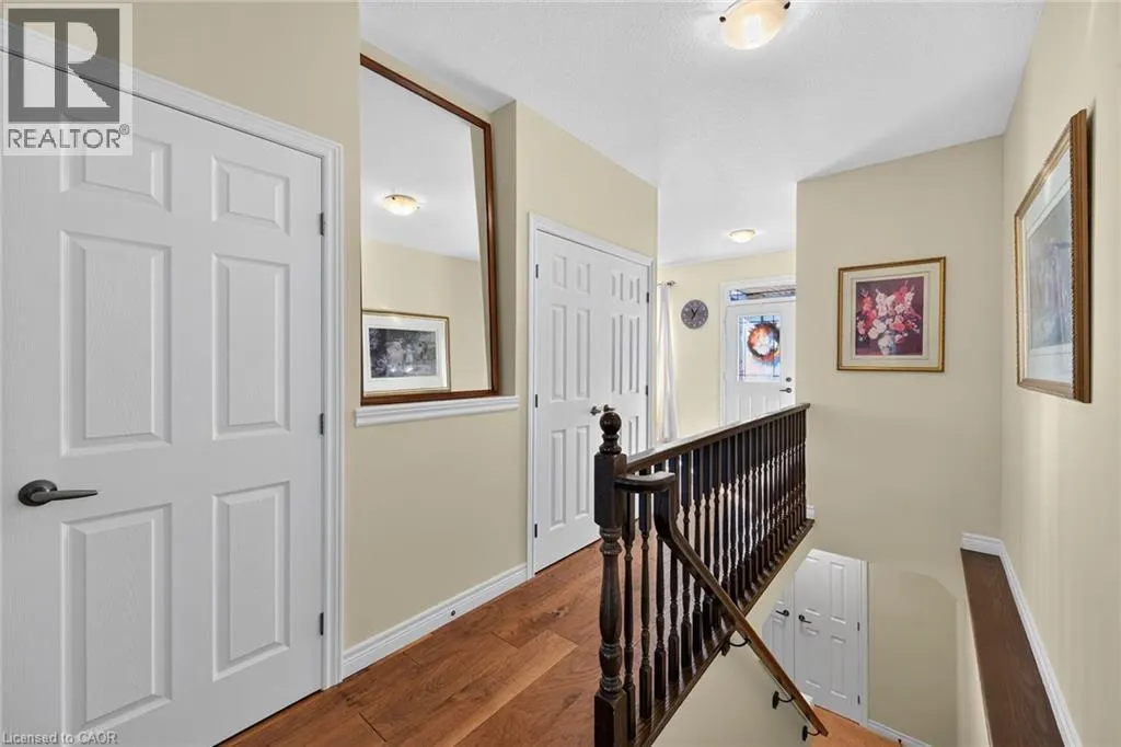 5 HILLGARTNER Lane