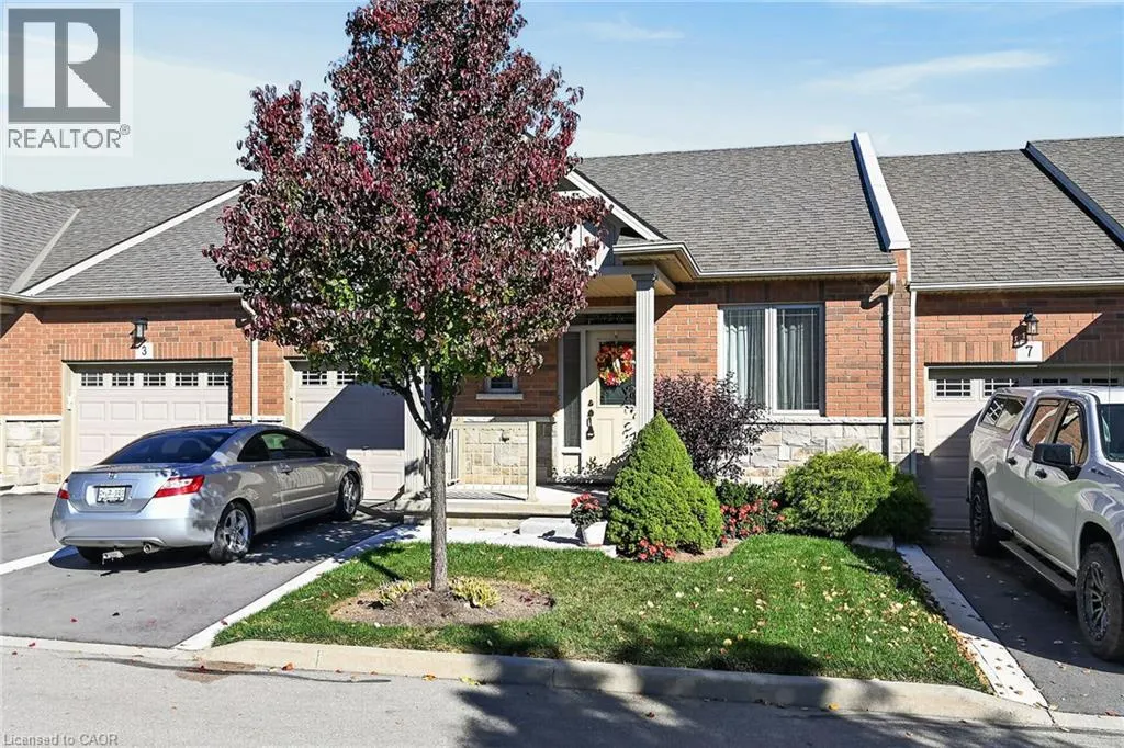 5 HILLGARTNER Lane
