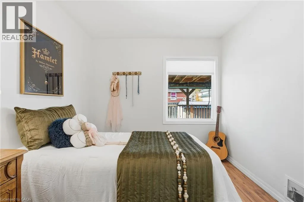 352 EAST 28TH Street