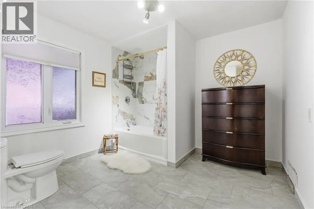 352 EAST 28TH Street