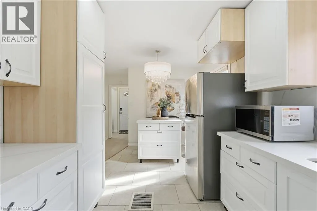 352 EAST 28TH Street