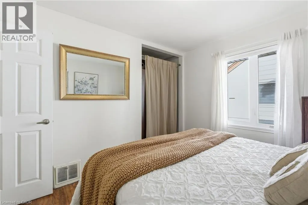 352 EAST 28TH Street