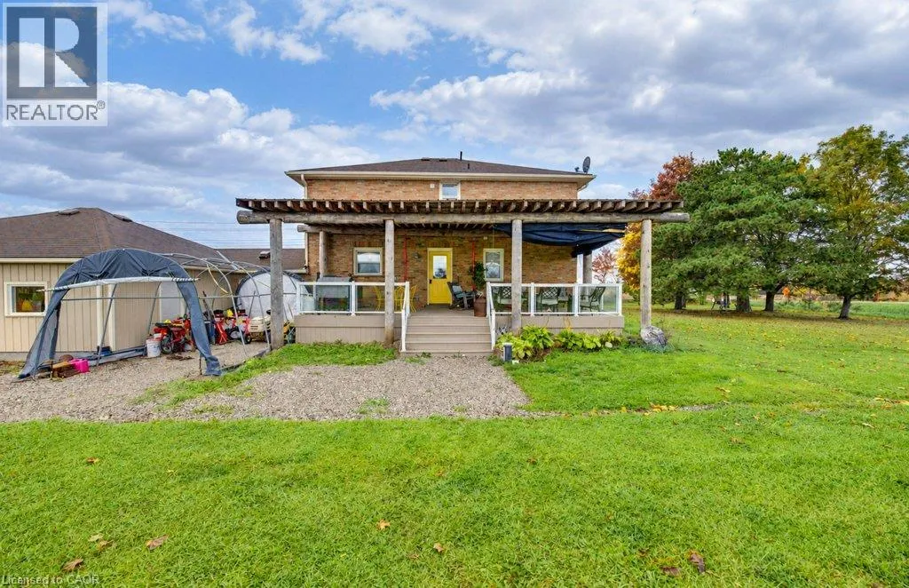1529 NAFZIGER Road