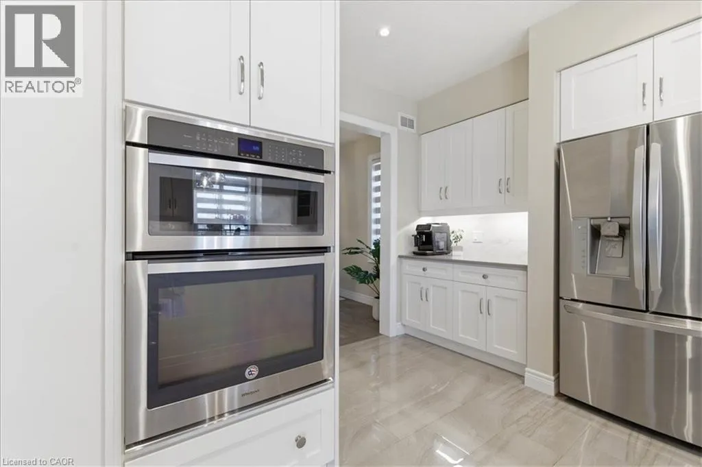 787 SNOWBERRY Court