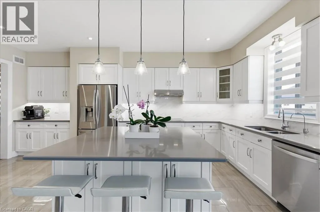 787 SNOWBERRY Court