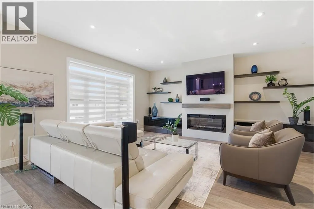 787 SNOWBERRY Court