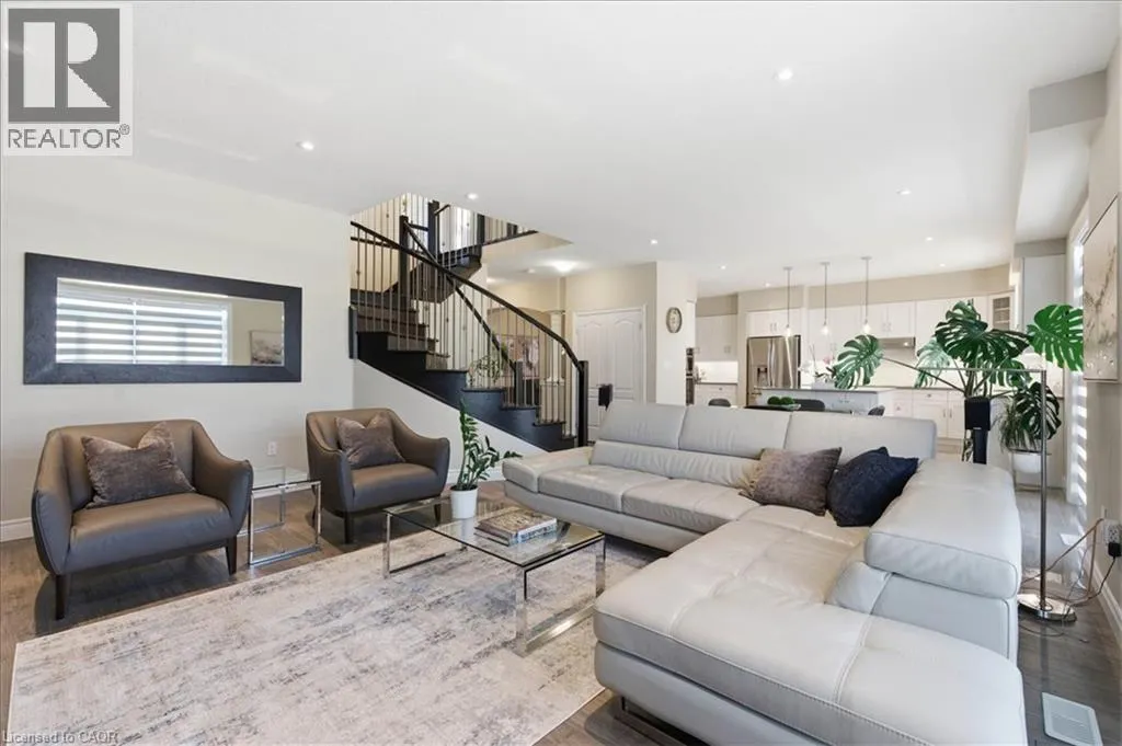 787 SNOWBERRY Court