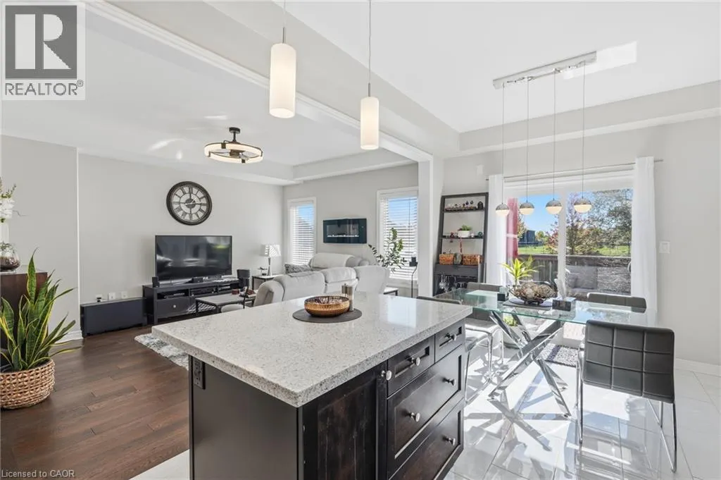 71 LAURENT Avenue
