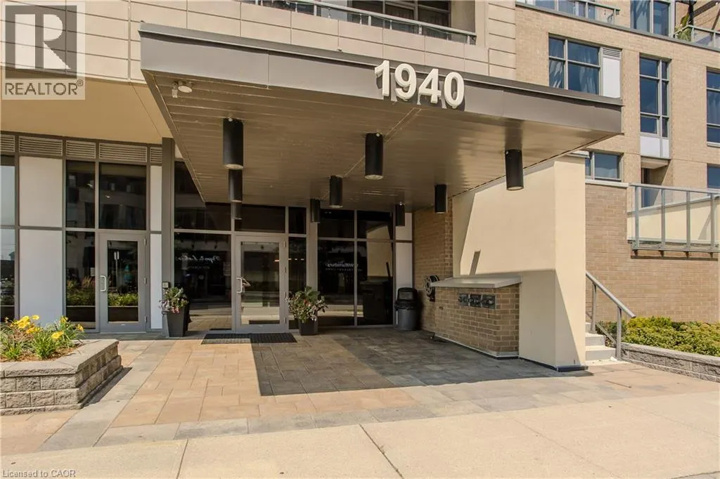 1940 IRONSTONE Drive Unit# 204 #204