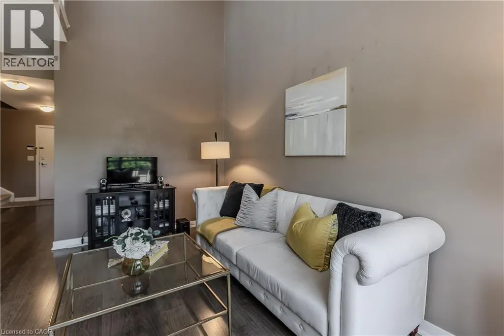 1940 IRONSTONE Drive Unit# 204 #204