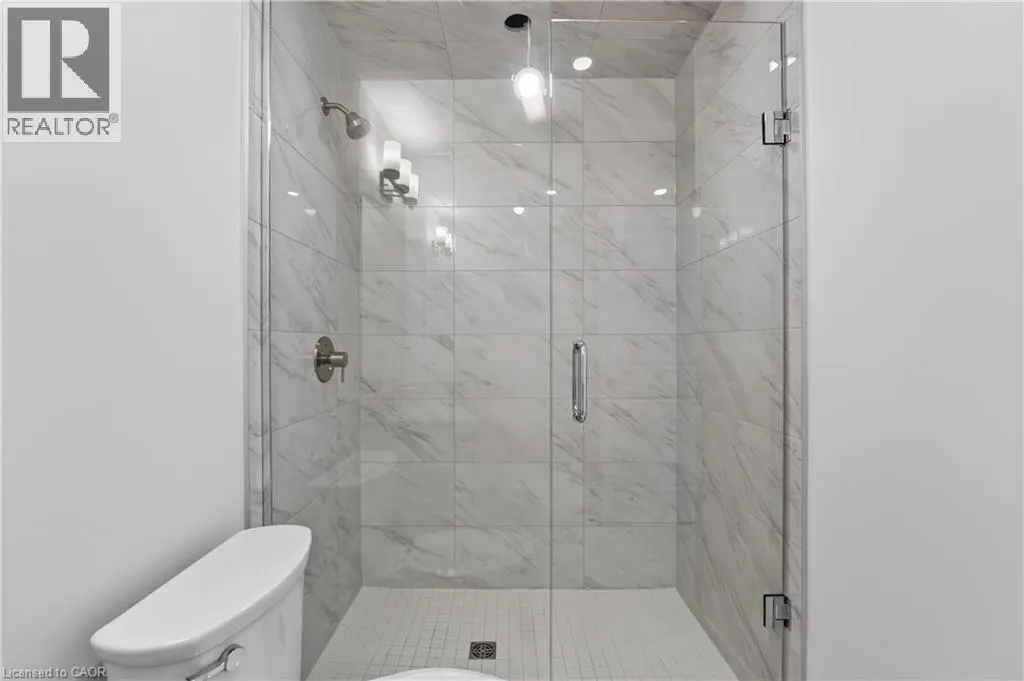 461 GREEN Road Unit# 709 #709