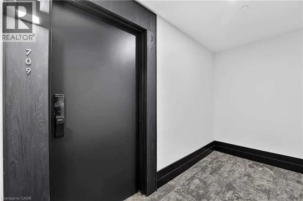 461 GREEN Road Unit# 709 #709