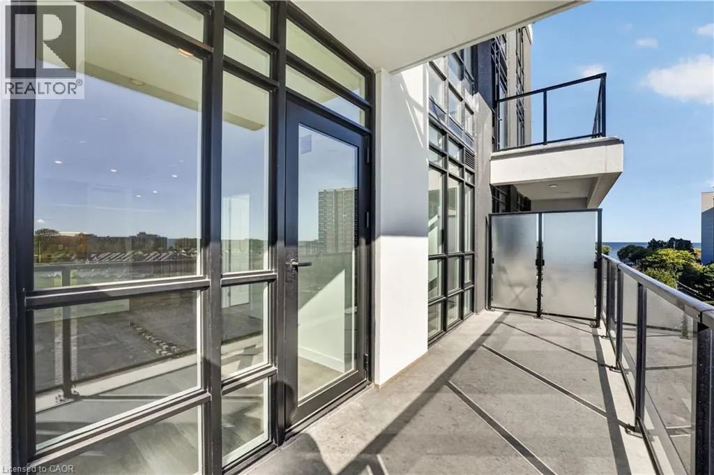 461 GREEN Road Unit# 709 #709