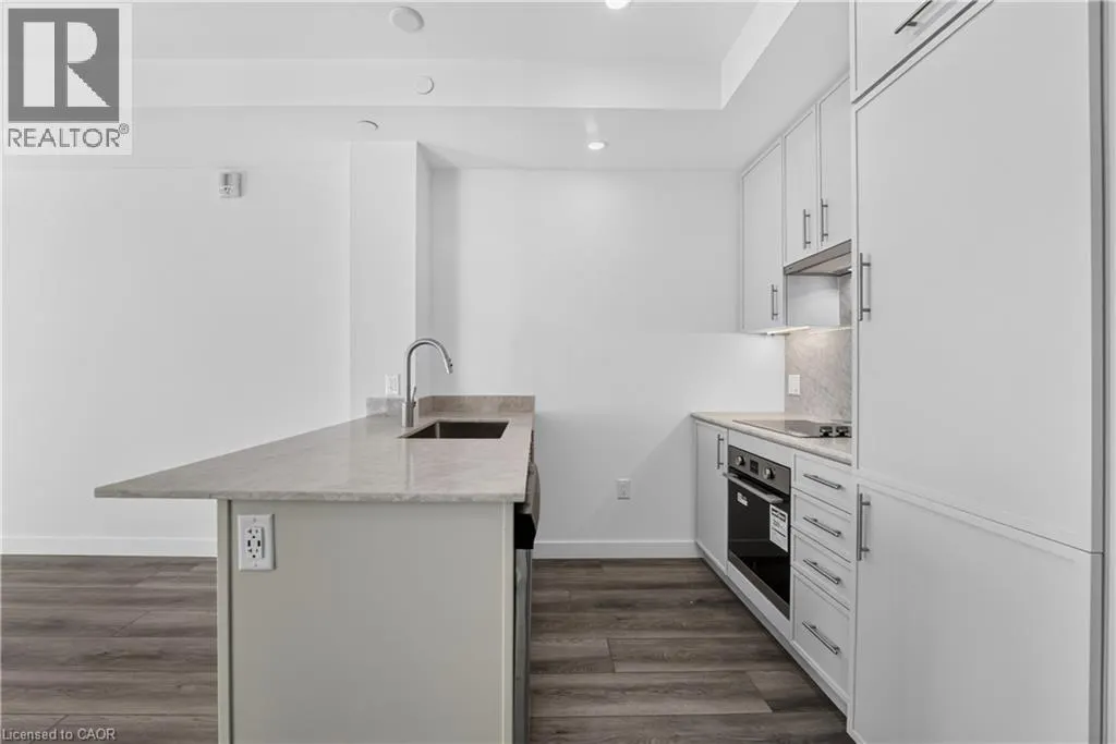 461 GREEN Road Unit# 709 #709