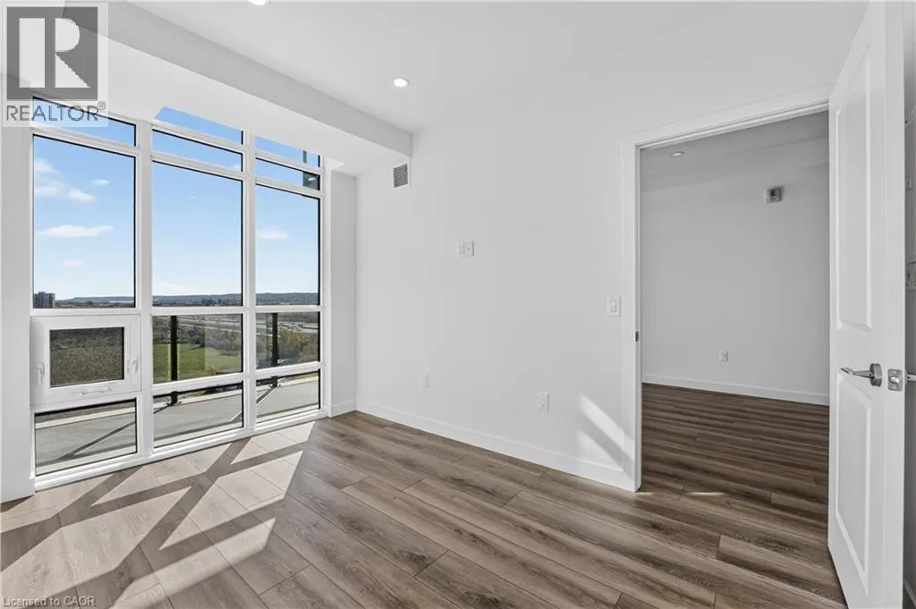 461 GREEN Road Unit# 709 #709