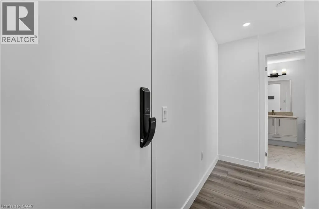 461 GREEN Road Unit# 709 #709