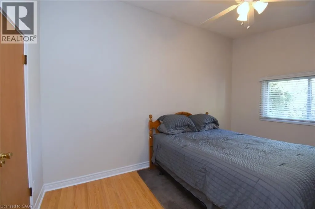5 RONALDSHAY Avenue