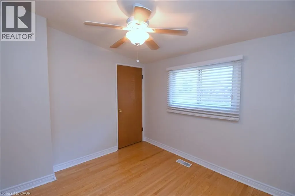 5 RONALDSHAY Avenue