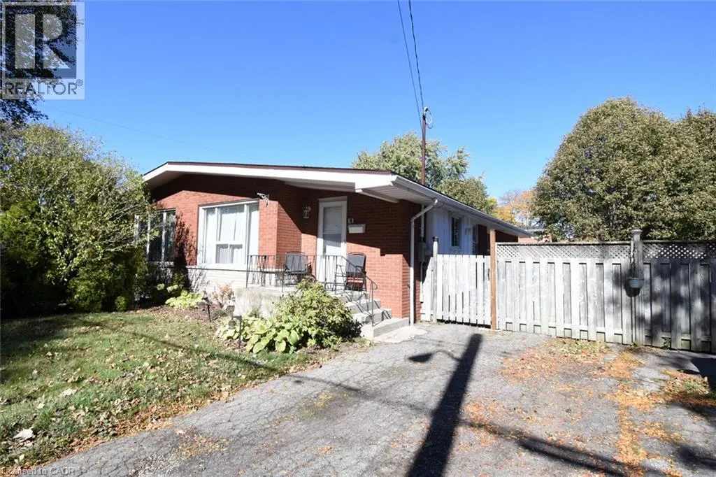 5 RONALDSHAY Avenue
