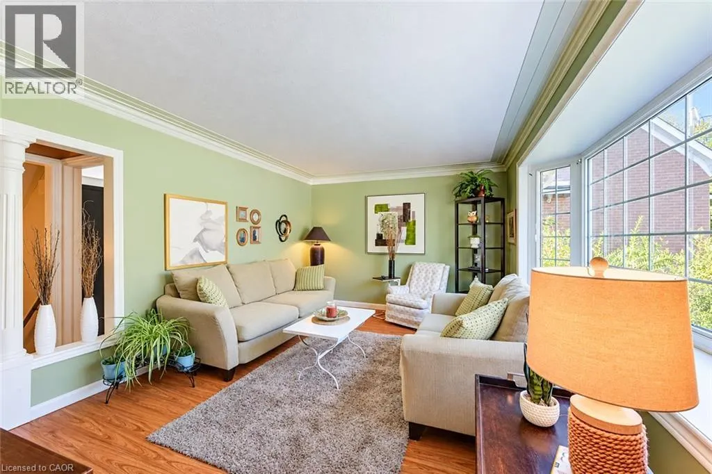 35 PLEASANT Avenue