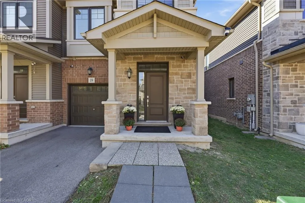 19 HIBISCUS Lane