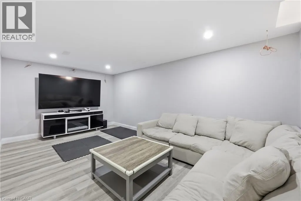 19 HIBISCUS Lane