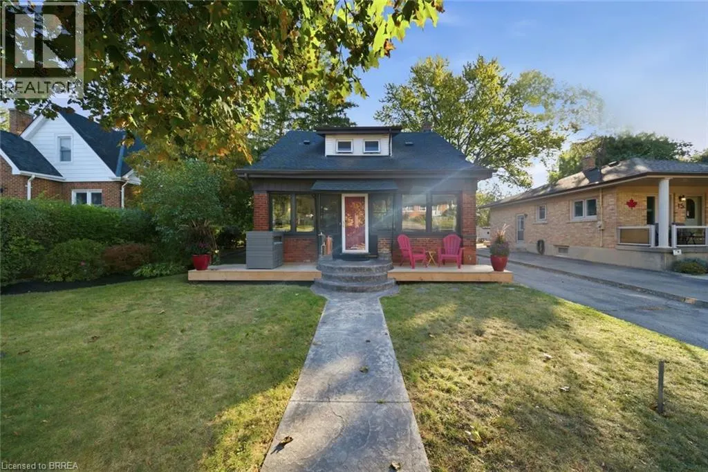 13 FOREST Road