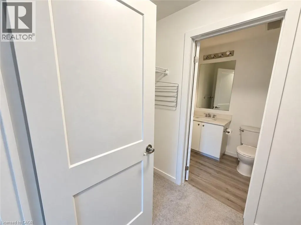 251 NORTHFIELD Drive E Unit# 212 #212