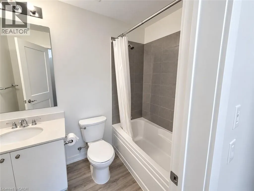 251 NORTHFIELD Drive E Unit# 212 #212