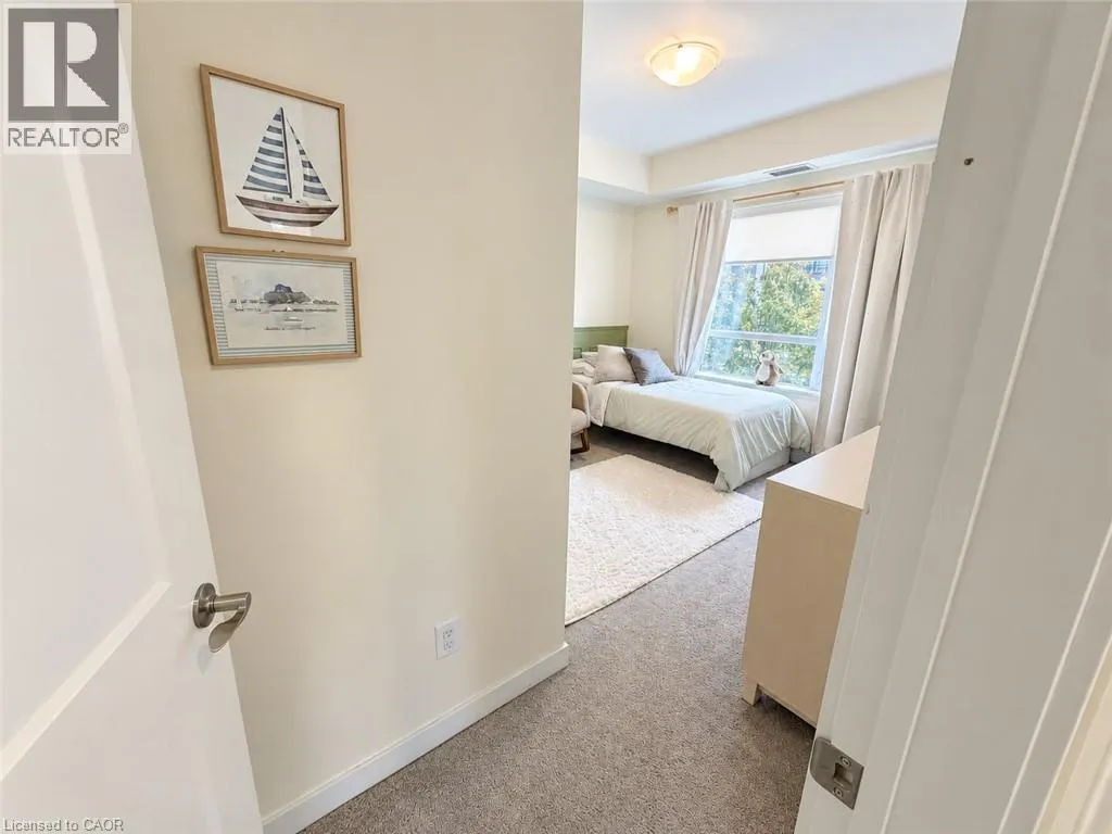 251 NORTHFIELD Drive E Unit# 212 #212