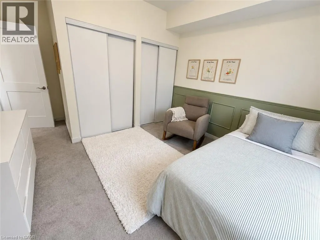 251 NORTHFIELD Drive E Unit# 212 #212