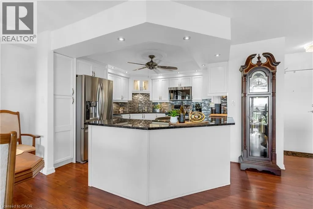 500 GREEN Road Unit# 1118 #1118