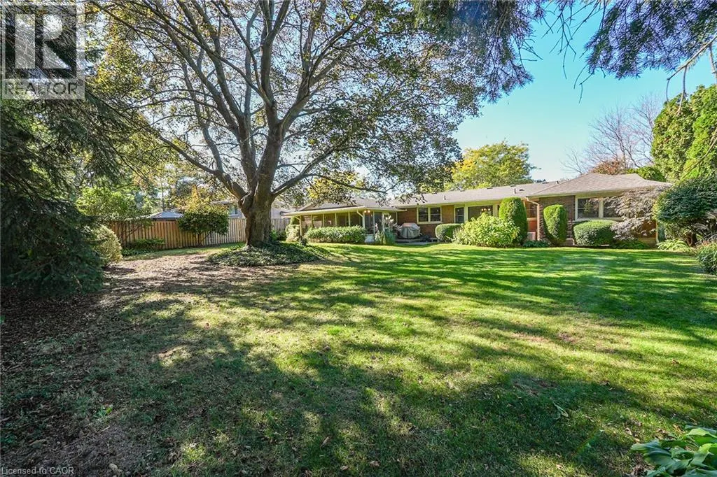 12 BAKER Road N