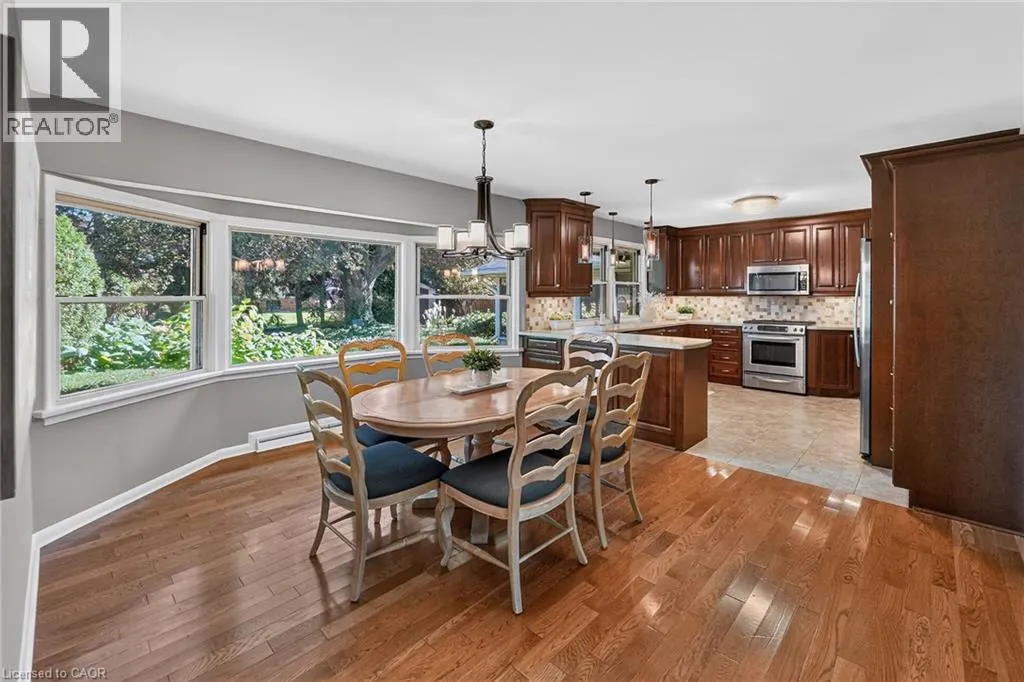 12 BAKER Road N