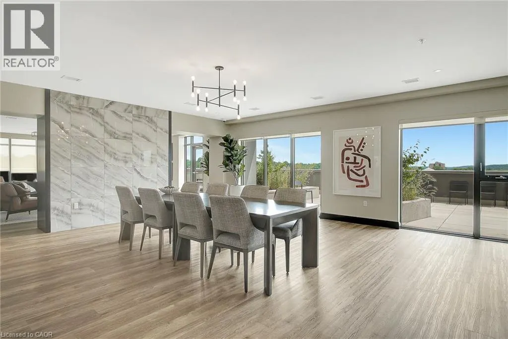 15 GLEBE Street Unit# 1310 #1310