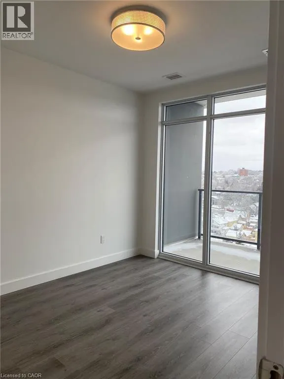 15 GLEBE Street Unit# 1310 #1310