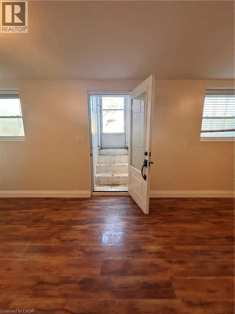 3 BALMORAL Avenue S Unit# 1A #1A
