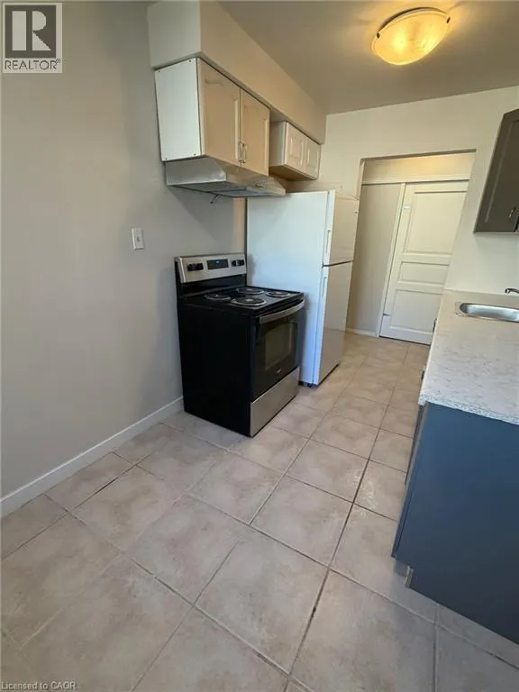 449 HAZEL Street Unit# 6 #6